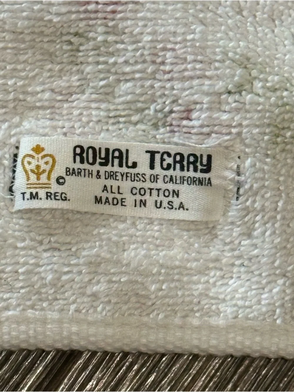 Royal Terry cotton hand towel VTG vibrant pink roses floral made in 🇺🇸 USA